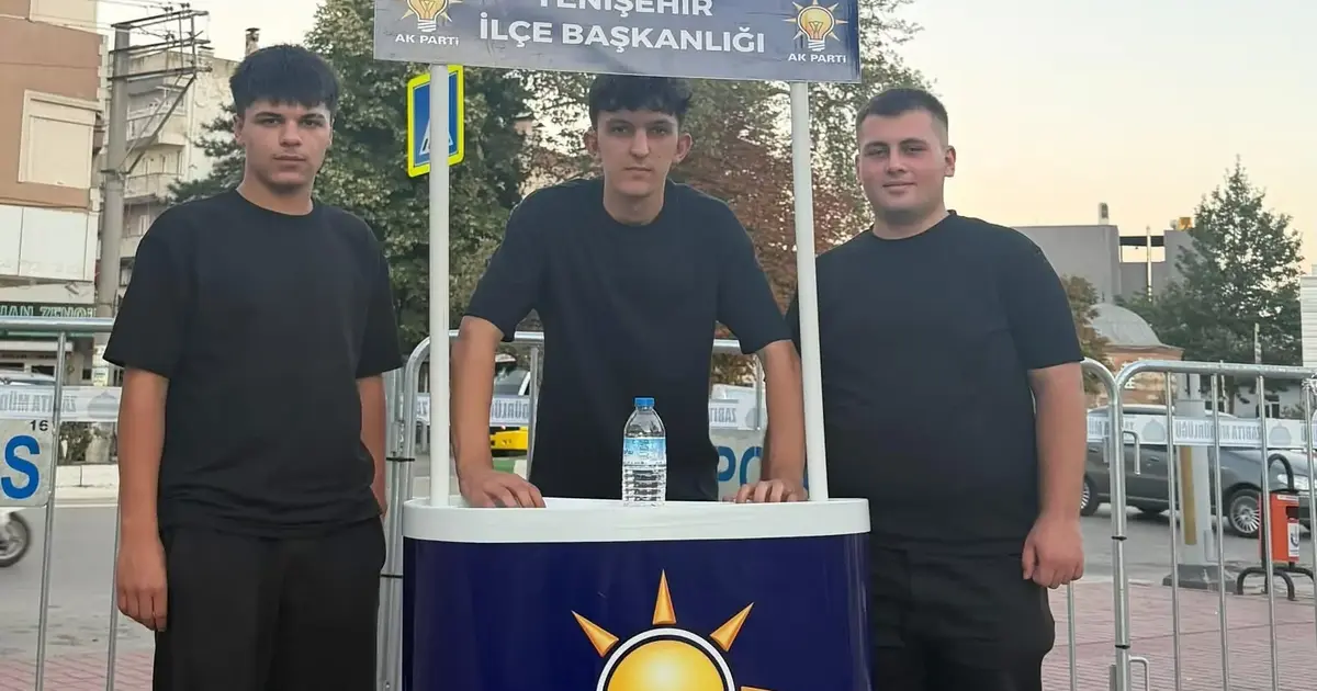 AK PARTİ GENÇLİK KOLLARI FESTİVALDE STANT AÇTI - YENİŞEHİR YÖREM