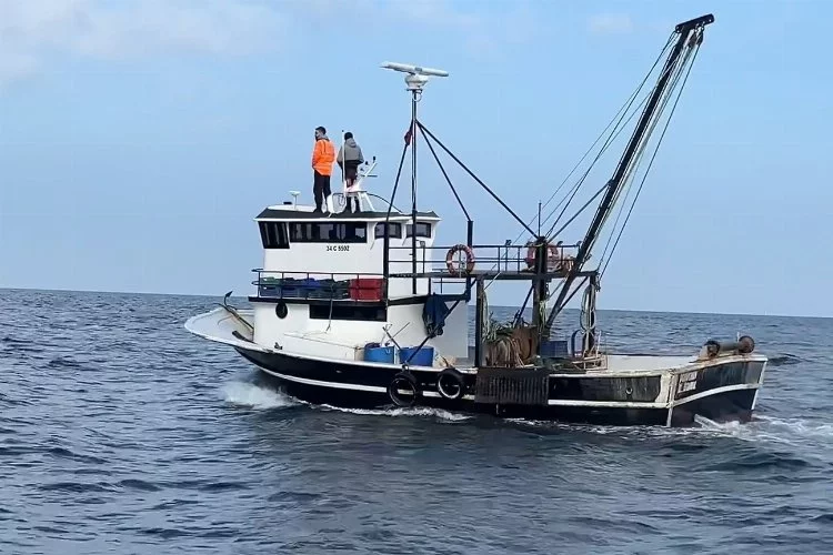 13 balıkçı teknesi arama çalışmalarına destek veriyor