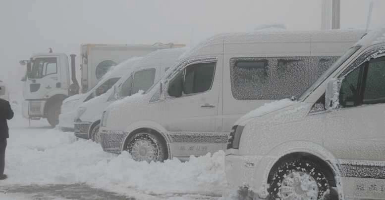 Uludağ'da kar kalınlığı 75 santimetre!