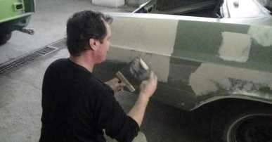  Klasik hurda araçlar usta ellerde 79 yıl önceye geri dönüyor 