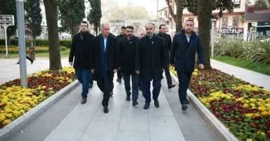 Başkan Aktaş seçimin ardından güne Ulucami’de sabah namazıyla başladı