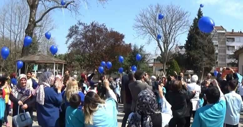 Anneler göz yaşlarına hakim olamadı