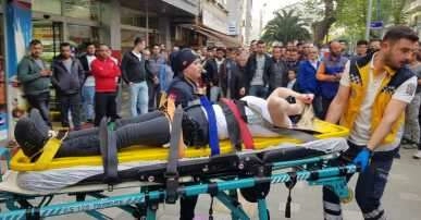 Kuaförü bastı, salondaki kadını 3 yerinden bıçakladı