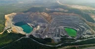 İstanbul'un ciğerlerine verilen zarar havadan görüntülendi