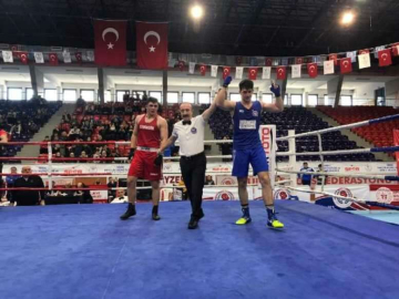 Emir Büyükdağ’dan bir şampiyonluk daha