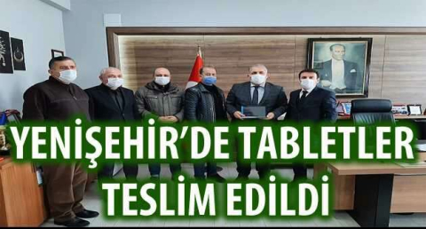 Yenişehir'de tabletler teslim edildi