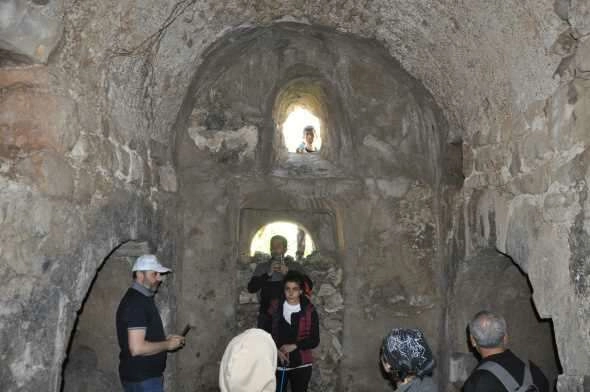 Şırnak Gabar Dağında bin 700 yıllık manastır keşfedildi