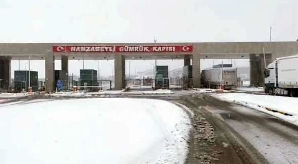 Kar Edirne'den giriş yaptı, köyler kısa sürede beyaza büründü