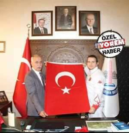 Yenişehir Belediyesporlu Emre Olimpiyat 3'üncüsü oldu