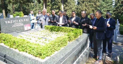 Bursaspor’un efsane başkanı İbrahim Yazıcı kabri başında anıldı