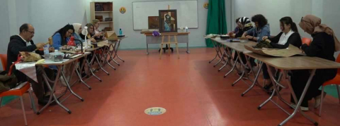 Yıldırım'da deri sanatının inceliklerini öğrendiler