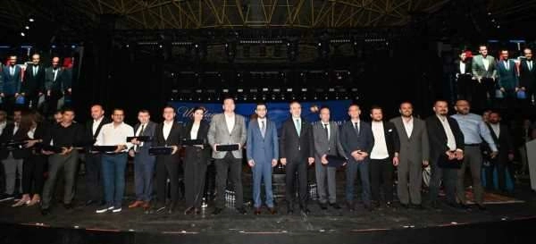 Uluslararası Bursa Festivali 60. kez "merhaba" dedi