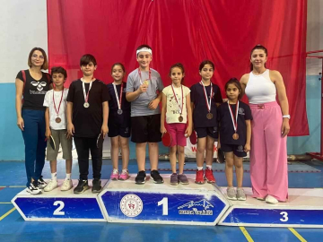 Gemlik Belediyespor masa tenisinde farkını gösterdi