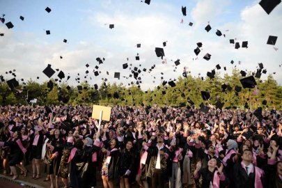 İİBF’liler kep attı