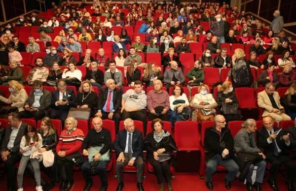 “Sanat Güneşi” doğum gününde şarkılarıyla anıldı