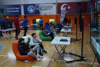 Kestel Belediyesi’nin e-spor turnuvası nefes kesti