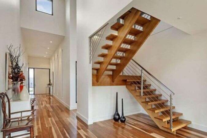 Balıkesir Burhaniye'de 3+1 108 m² dubleks daire icradan satılıktır