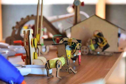 Mustafakemalpaşa Belediyesi’nden eğitime tam destek