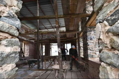 Tarihi mescid gün yüzüne çıkıyor