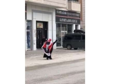 AYŞE NİNE ÇANAKKALE ŞEHİTLERİNİ  ANDI