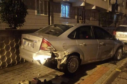 Direksiyon başında kalp krizi geçirdi!   İki araca çarpıp hayatını kaybetti