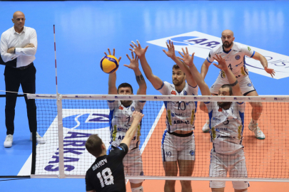 Arkas Spor'da çöküş dönemi mi ?