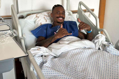 Lincoln Henrique ameliyatta