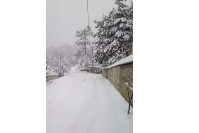 Bursa'nın dağ köyleri kar altına kaldı