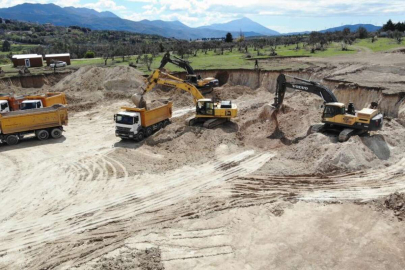 55 gün sonra açılacak Defne Devlet Hastanesi inşasında hummalı çalışma