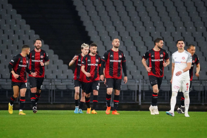 Spor Toto Süper Lig: Fatih Karagümrük: 4 - Ümraniyespor: 2 (Maç sonucu)