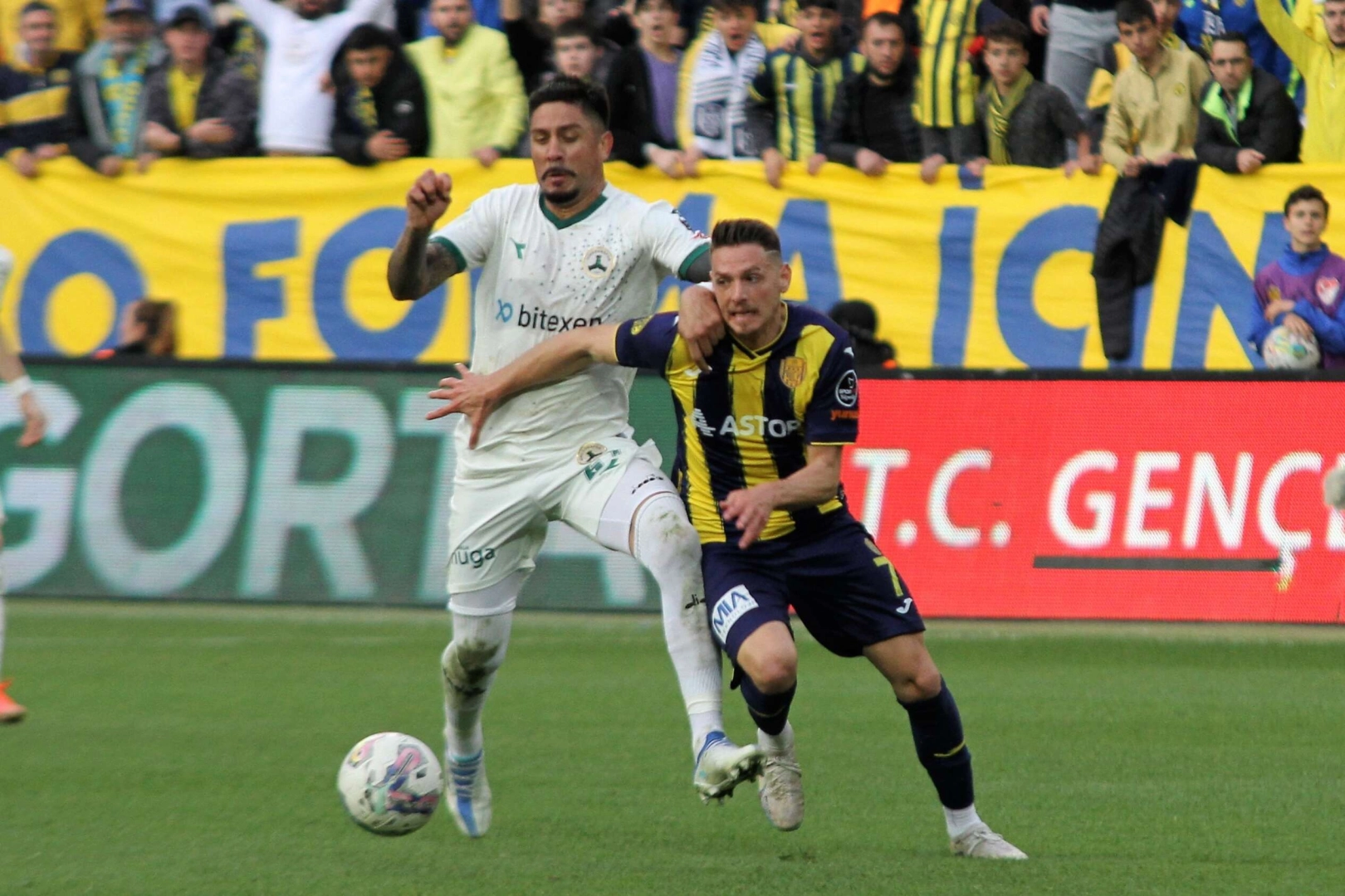 Spor Toto Süper Lig: MKE Ankaragücü: 3 - Giresunspor: 1