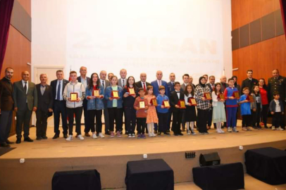 "Atatürk'ü ve Şanlı  Ecdadımızı Unutmayın"