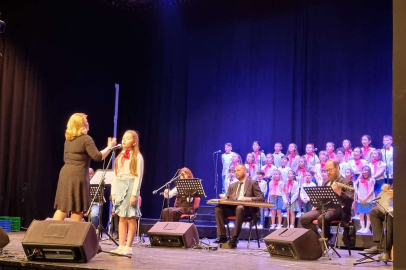 Bursa'da sahne çocukların