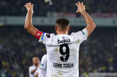 Cenk Tosun, Galatasaray’a karşı seri peşinde
