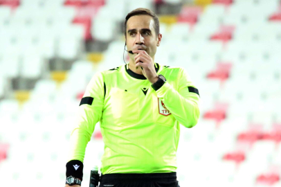 Giresunspor - Fenerbahçe maçının VAR'ı Serkan Tokat oldu