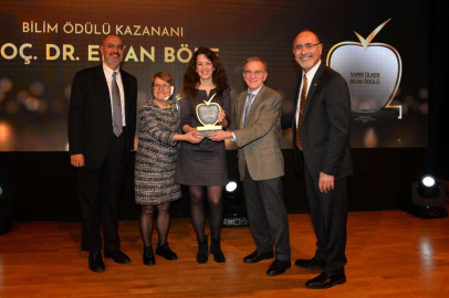 Sabri Ülker Bilim Ödülü’nün sahibi Doç. Dr. Elvan Böke oldu