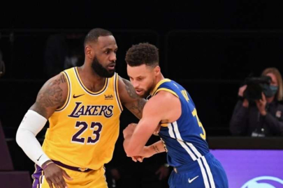 NBA'de Warriors, Lakers'ı yenerek seriyi 6'ncı maça taşıdı
