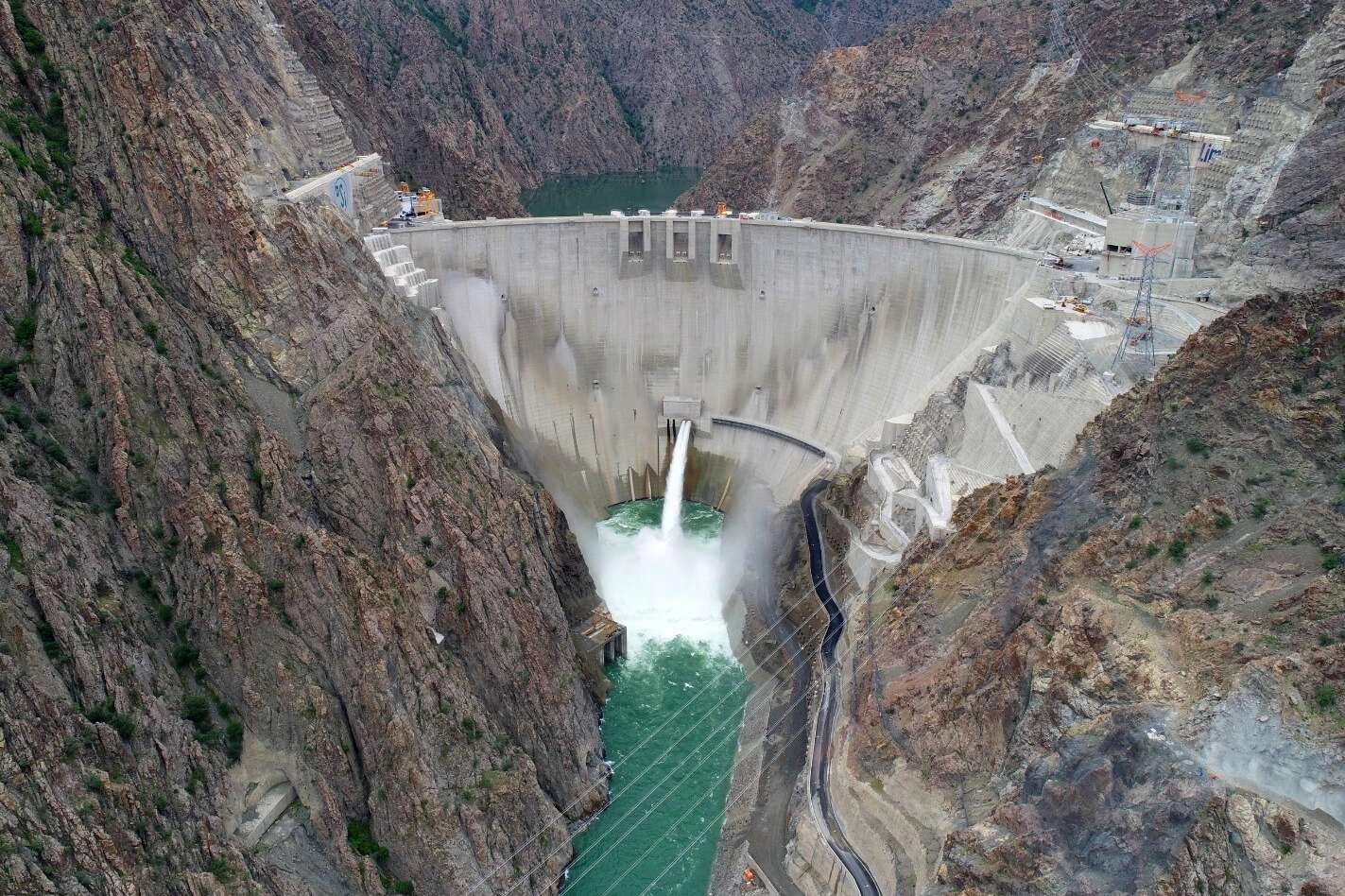 Yusufeli Barajı'nda su seviyesi 131 metreye ulaştı