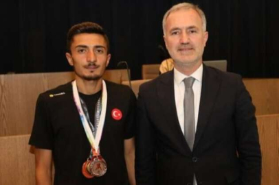 İnegöl Meclisi, Balkan 3.’sü Akkuş'u ‘Milli’yi ödüllendirdi