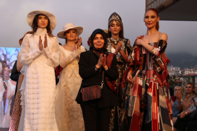 580 yıllık keşandan yapılan kıyafetler Rize'de sergilendi