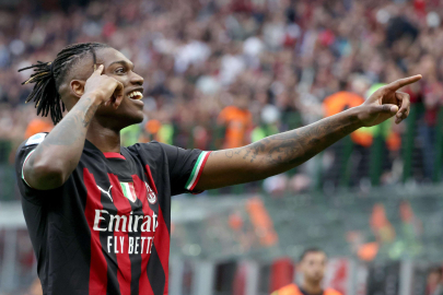 Milan, Rafael Leao'nun sözleşmesini 2028 yılına kadar uzattı