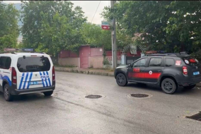 Şakalaştığı arkadaşını tabancayla göğsünden vurdu