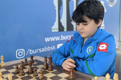'Şah mat'ın küçük ustası yıldız sporcu Yağız Kaan dünya zirvesinde