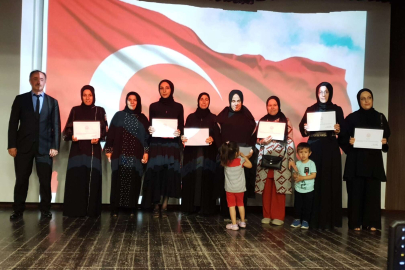 İnegöl'de renkli görüntülerle sertifika töreni