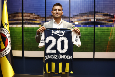 Fenerbahçe, Cengiz Ünder ile 4 yıllık sözleşme imzaladı