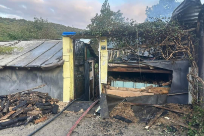 Bursa'da korkutan yangın!Ev küle...