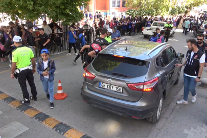 Okullar abluka altında