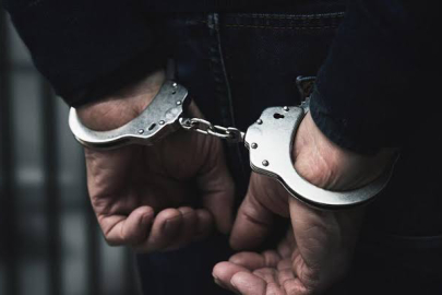 Rüşvet alan polisler tutuklandı!