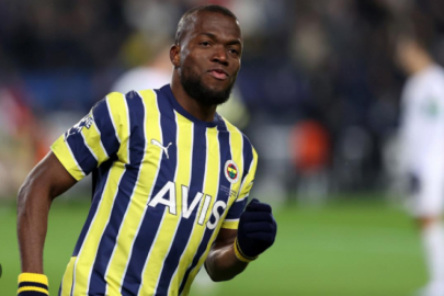 Enner Valencia Penaltıyı kaçırdı!
