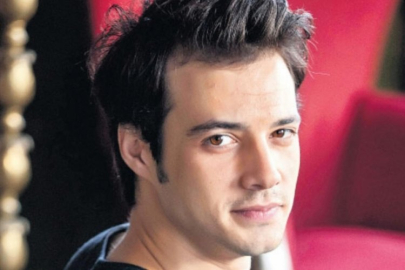 Mert Yazıcıoğlu bakın radarına bu kez hangi güzeli aldı!